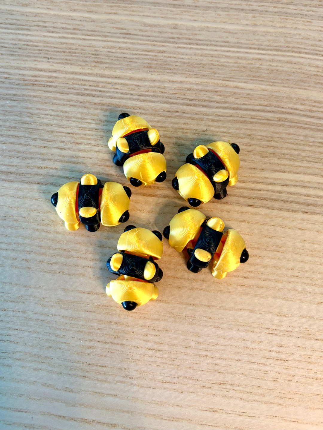 3D Printed Articulated Bumble Bees
