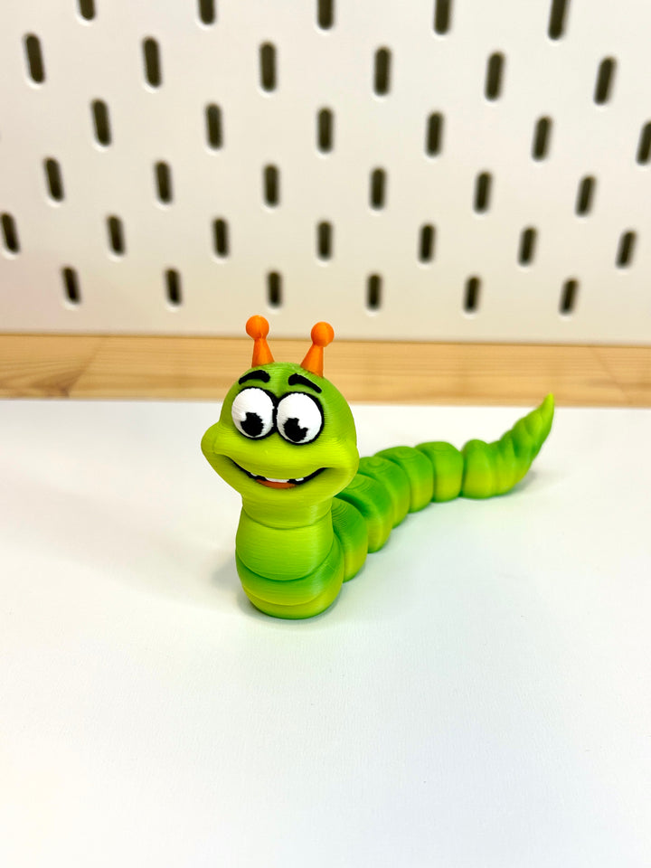 3D Printed Articulated Green Worm | Back to School Sensory Play | Eco-Friendly PLA