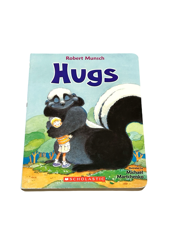 Hugs by Robert Munsch (Board Book)