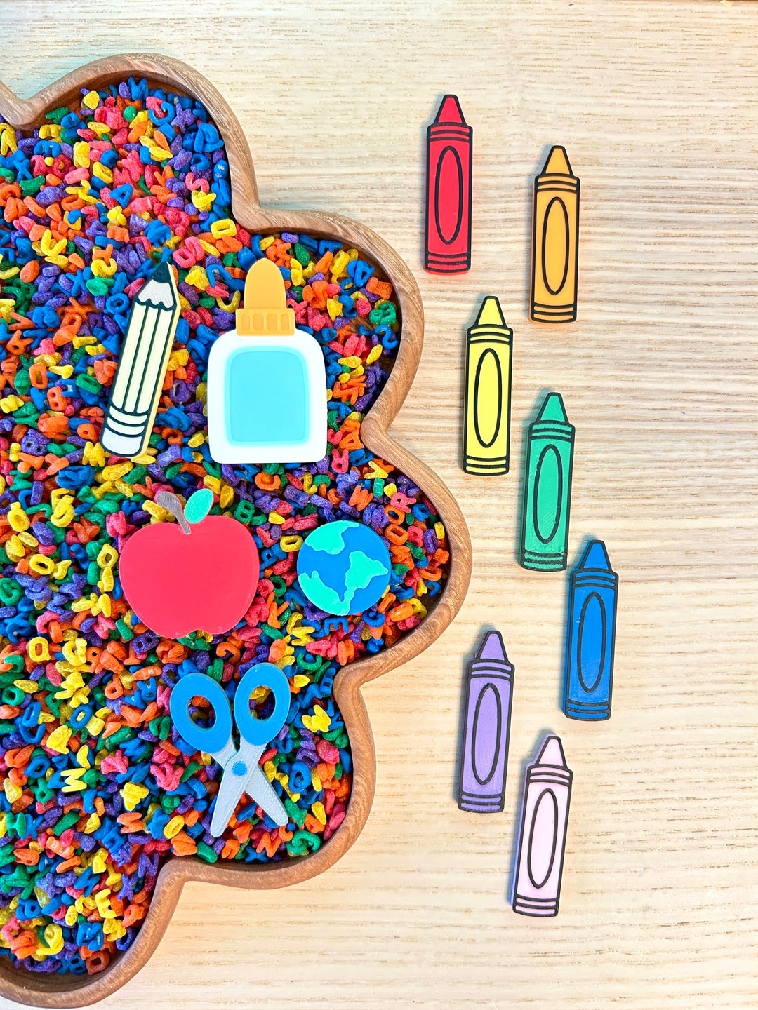 Back to School Acrylic Charms | Crayons | Magic School Bus