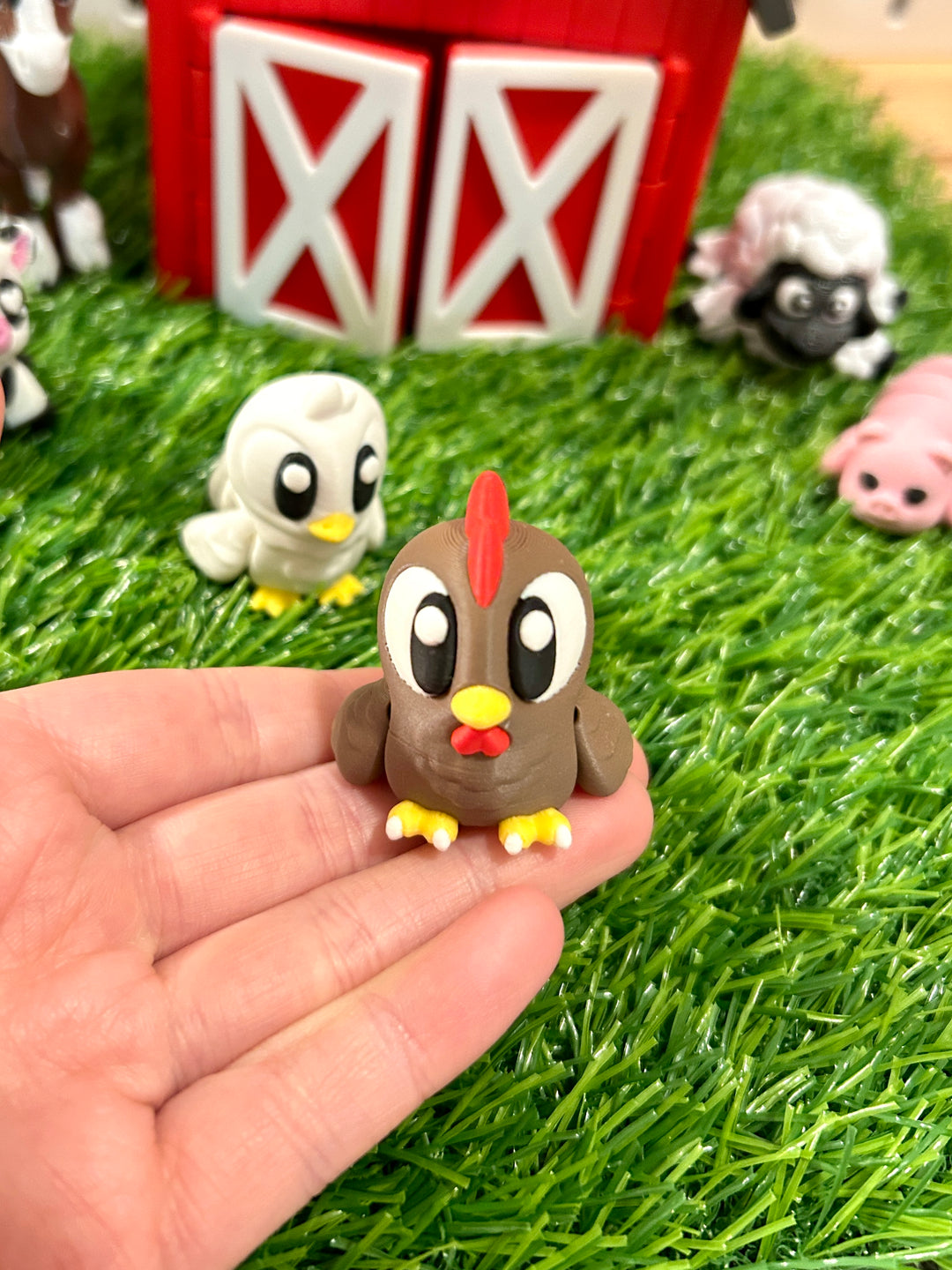 3D Printed Articulated Hen &amp; Roosters | Chicken Coop