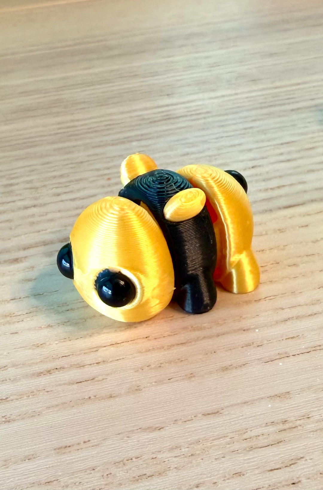 3D Printed Articulated Bumble Bees