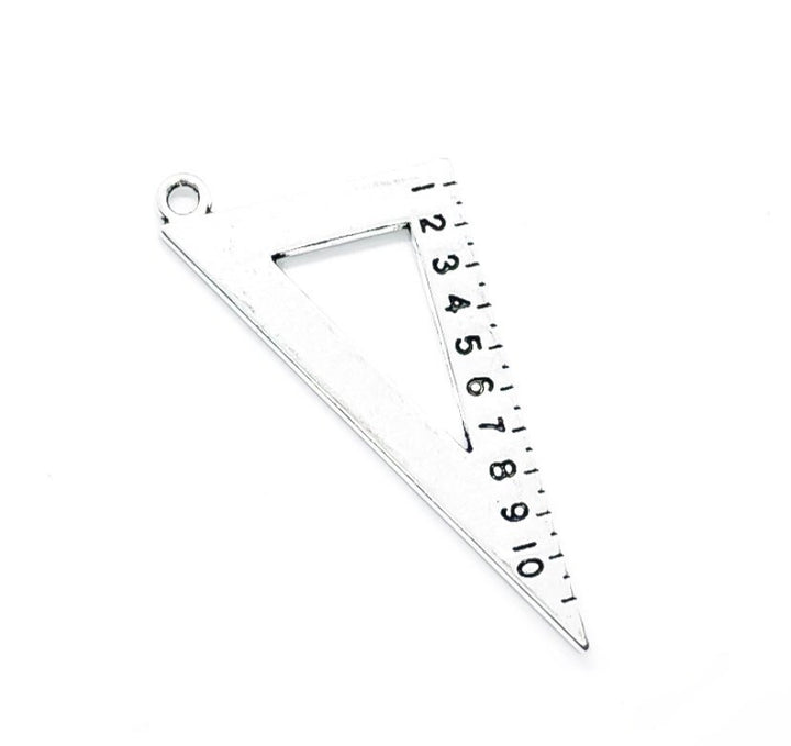 1 Breloque Grande Règle Triangle, Breloques Individuelles, Breloques Scolaires, Breloque Professeur, Breloque Lycée, Breloque Mathématiques, Breloque Géométrie, Mathématiques