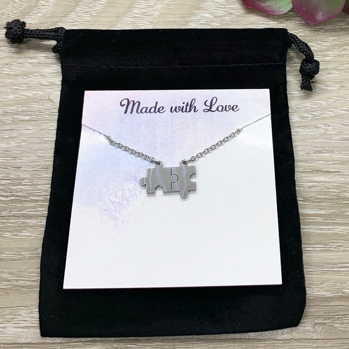 Bracelet double puzzle, cadeau de sensibilisation à l'autisme, bracelet délicat à chaîne puzzle, cadeau pour la fête des mères, cadeau pour un enseignant spécialisé