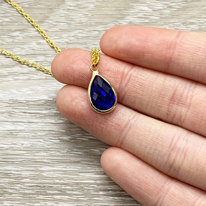 Collier Pierre de Naissance, Collier Délicat avec Pendentif Cristal Doré, Cadeau d'Anniversaire pour Elle, Bijou Symbolique, Cadeau pour Maman, Grand-mère, Sœur