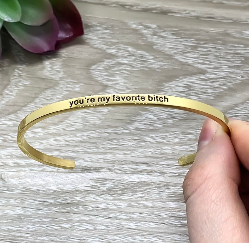 Bracelet jonc « Tu es ma meilleure amie », cadeau pour les meilleures amies, bracelet mantra, bracelet minimaliste, bijou d'amitié