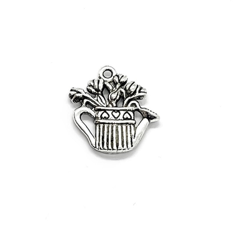1 Arrosoir décoré de fleurs, breloques de jardinage, breloques florales, breloque paysagère, breloque d'arrière-cour, breloques printanières, breloques d'été
