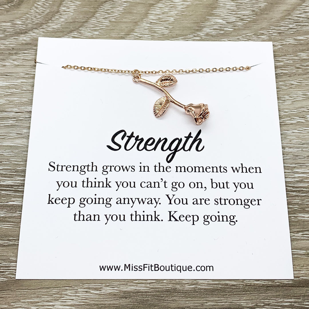 Collier rose miniature, bijou fleur en or rose, collier force, bijou floral, cadeau nature, cadeau d'une amie, cadeau symbolique pour elle