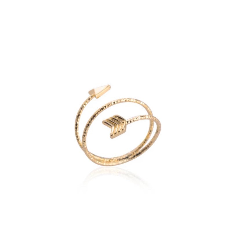 Bague flèche scintillante, Bijou flèche, Bague à superposer, Bague tendance, Bague délicate en or rose, Bijou d'amitié, Cadeau d'une meilleure amie