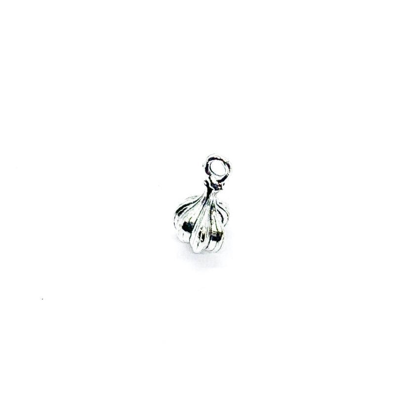 1 petit pendentif en forme de bulbe d'ail entier, pendentif ail, breloques individuelles, breloques ingrédients de cuisine, bijoux légumes, breloque oignon, bijoux à faire soi-même