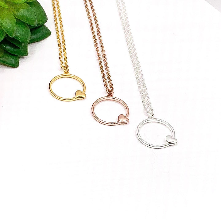 Collier 3 Cœurs, Pendentif Cercle avec Cœurs, Bijou Grand-mère, Collier Maman de Garçons, Collier Maman, Bijou de Maternité, Cadeau d'Anniversaire Maman