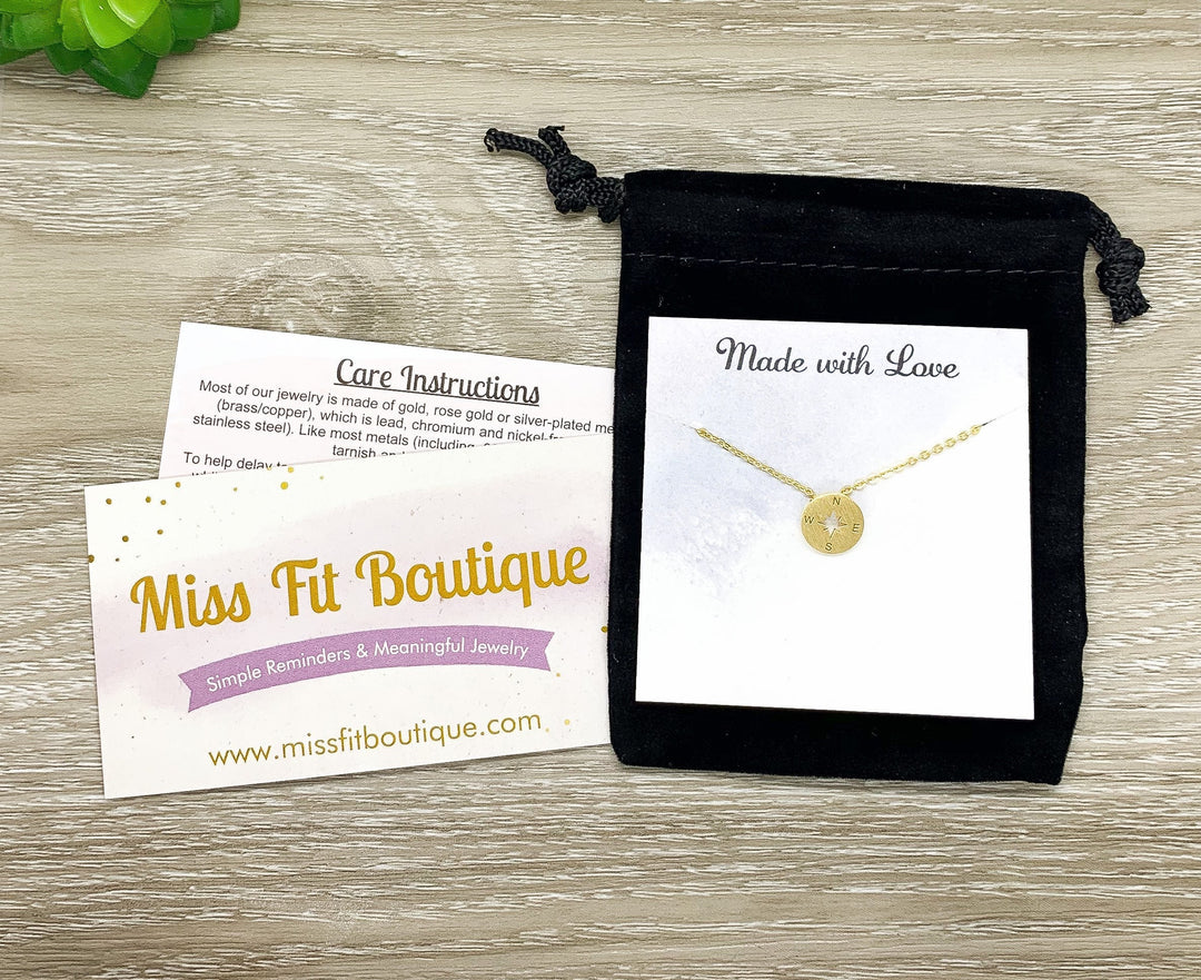 Collier 3 Cœurs, Pendentif Cercle avec Cœurs, Bijou Grand-mère, Collier Maman de Garçons, Collier Maman, Bijou de Maternité, Cadeau d'Anniversaire Maman