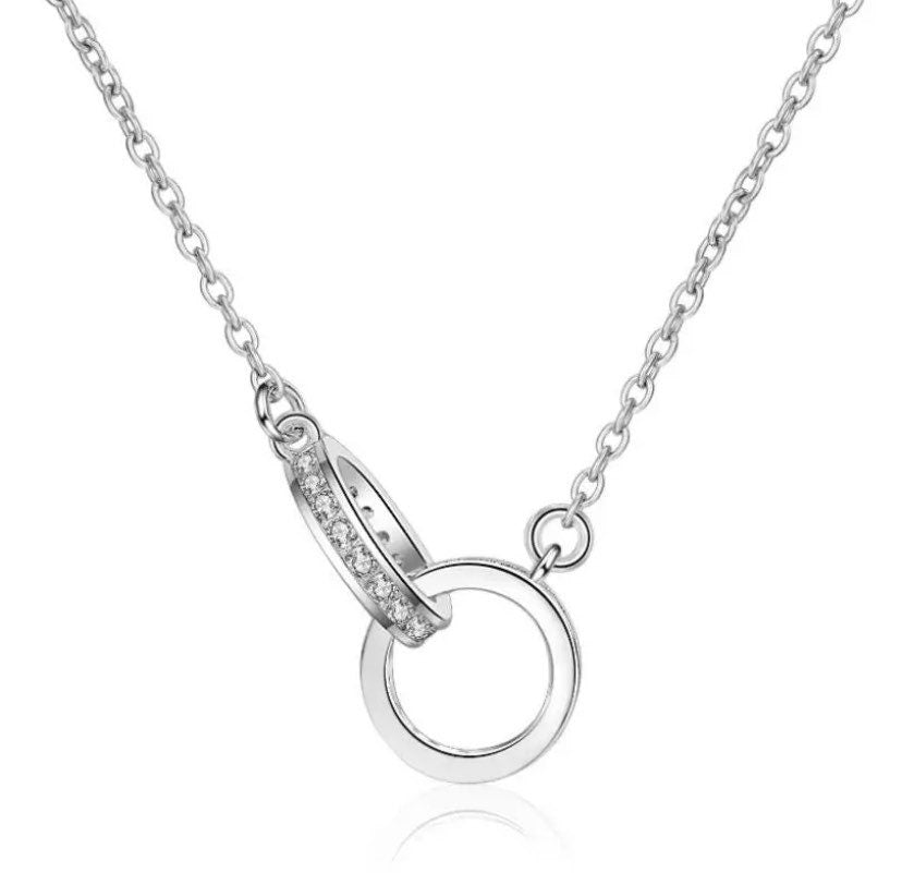 Collier en argent sterling avec cercles entrelacés et zircon cubique, bijou en zircon cubique, collier délicat, cadeau pour fille, cadeau de mariage, collier pour demoiselle d'honneur