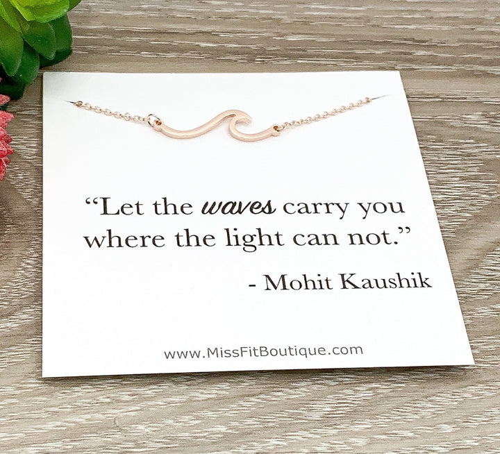 Collier vague simple, pendentif vague en or rose, collier effet vague, bijou minimaliste pour femme, collier surfeuse, bijou de plage, collier bohème