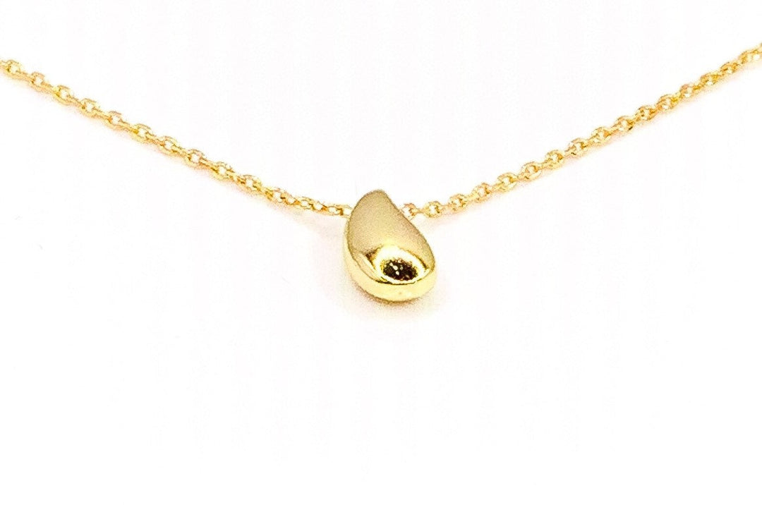 « L’amour dans chaque goutte », citation sur l’allaitement, collier simple en forme de larme, cadeau d’allaitement, cadeau de soutien aux mamans allaitantes, encouragement bienveillant