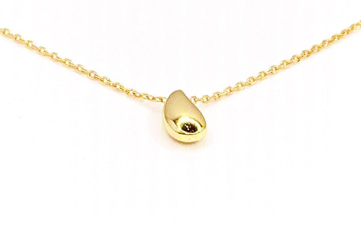 « L’amour dans chaque goutte », citation sur l’allaitement, collier simple en forme de larme, cadeau d’allaitement, cadeau de soutien aux mamans allaitantes, encouragement bienveillant