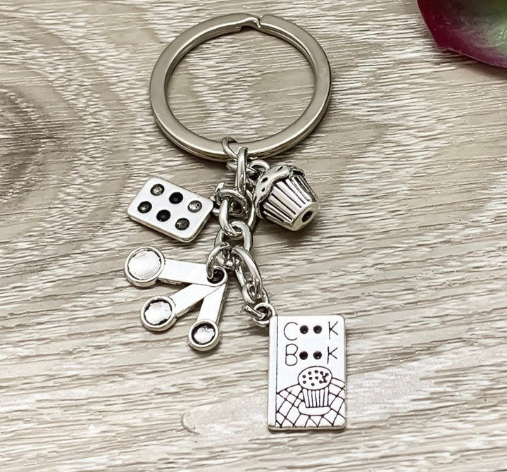 Porte-clés pâtisserie, Cadeaux pour pâtissiers, Porte-clés cuisine, Breloque mini cuillères doseuses, Breloques pour cuisiniers, Petits cadeaux de Noël, Porte-clés unique, Cadeau pour elle