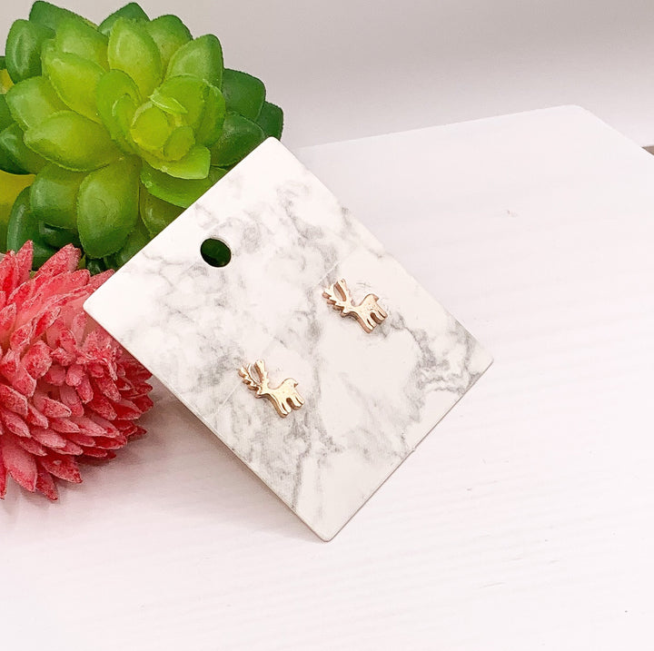 Boucles d'oreilles puces sapin de Noël, boucles d'oreilles rennes, boucles d'oreilles élans, bijoux de Noël, boucles d'oreilles asymétriques, petit cadeau pour elle