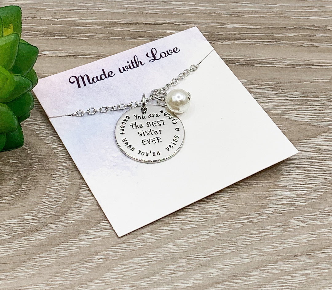 Collier « Meilleure sœur du monde », citation humoristique, collier avec pendentif sœur, cadeau amusant pour sœur, bijoux pour deux sœurs, cadeau de Noël pour sœur