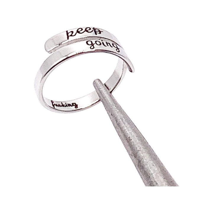 Bague « Keep Going », Bijou inspirant, Bague ajustable, Cadeau d'encouragement, Gravure laser, Bague tendance, Cadeau pour une amie, Soutien