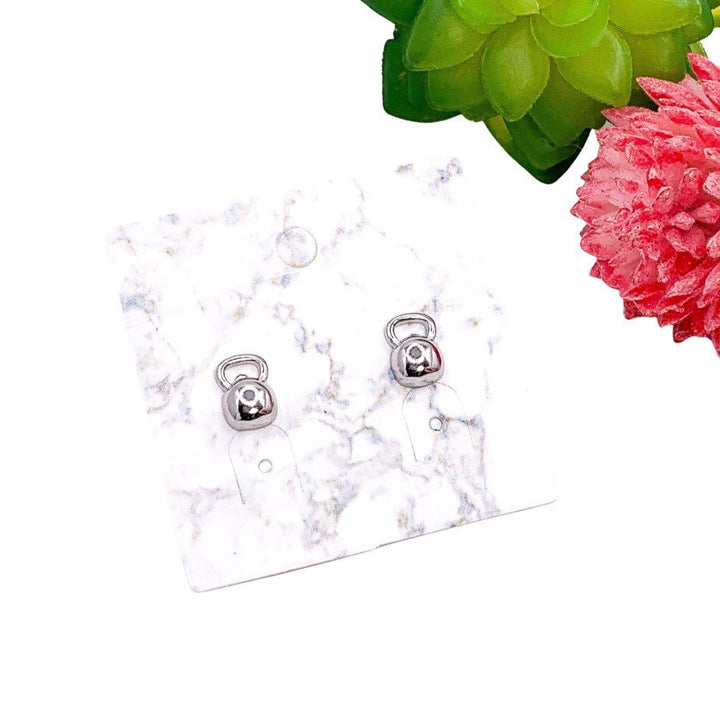 Boucles d'oreilles discrètes en forme de kettlebell, bijoux fitness, cadeau haltérophilie, cadeau coach sportif, bijoux CrossFit