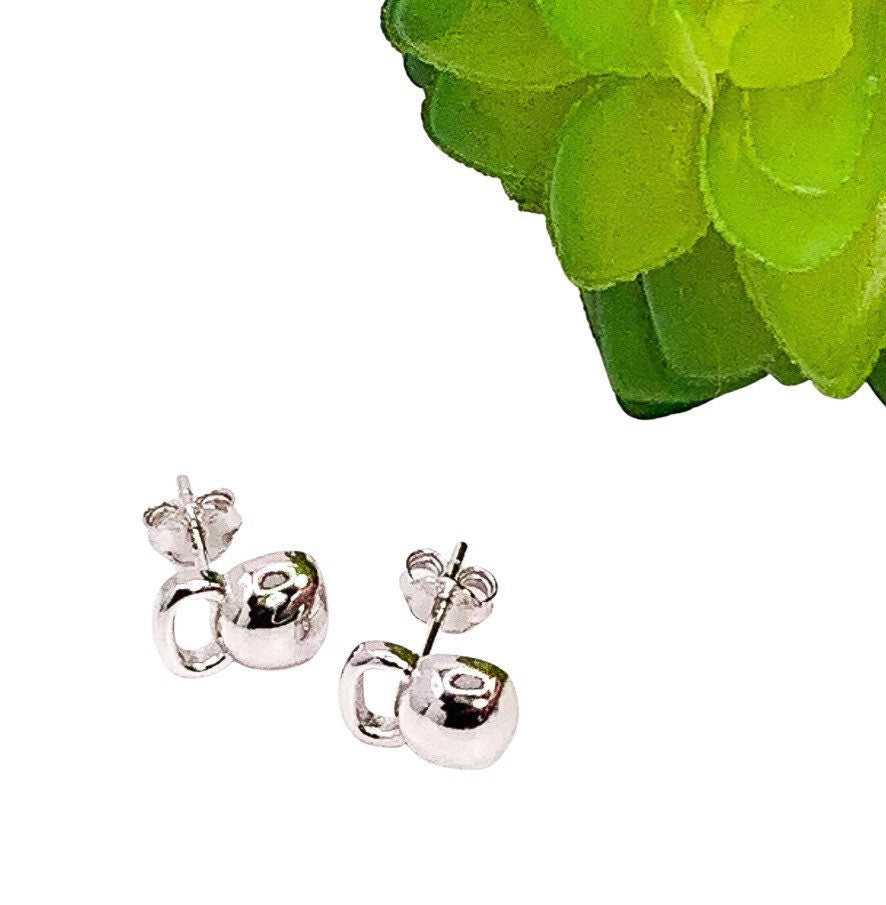 Boucles d'oreilles discrètes en forme de kettlebell, bijoux fitness, cadeau haltérophilie, cadeau coach sportif, bijoux CrossFit