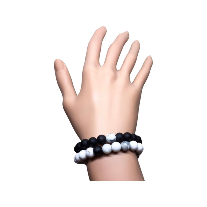 Ensemble de 2 bracelets à perles noires et blanches, cadeau pour couples, ensemble de bracelets assortis, bijoux Yin et Yang, bracelets assortis pour meilleures amies, BFF