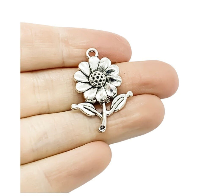 1 Breloque Fleur, Breloques de Jardinage, Cadeau pour Jardinier, Breloques de Jardin, Breloques Florales, Breloque Paysage, Breloques d'Après-Vie, Breloques de Printemps, Breloques d'Été