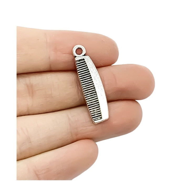 1 mini peigne à cheveux avec breloque, breloque de salon, breloque individuelle, cadeau pour coiffeur, breloque girly, breloque pour adolescente, cadeau pour coiffeuse, créatrice de coiffure