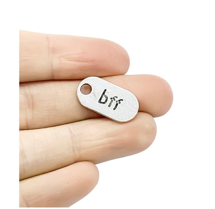 Breloque BFF, Breloque argent antique, Breloque individuelle, Pendentif BFF, Cadeau pour meilleure amie, Bijou pour meilleures amies, Breloque d'amitié, Bijou à faire soi-même