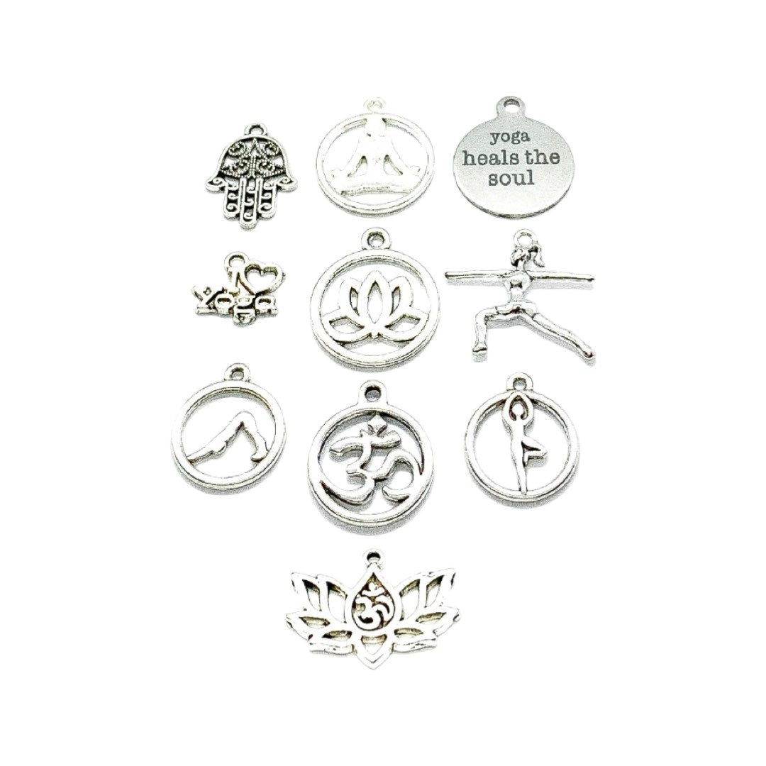 1 Breloque Main de Hamsa, Breloque de Yoga, Cadeau pour Yogi, Breloques de Protection, Apprêts pour Bijoux, Cadeau pour Professeur de Yoga, Breloques Spirituelles, Bijoux à Faire Soi-même, Loisirs Créatifs