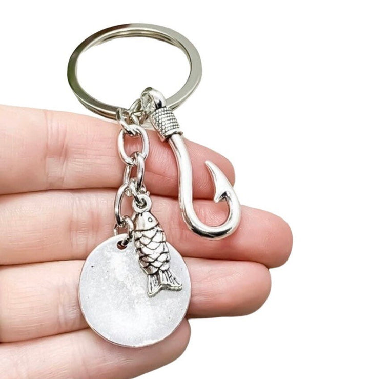 Porte-clés « Je suis accro à toi », cadeau de pêche, porte-clés pêcheur, breloque hameçon, cadeau pour petite amie, petit cadeau, porte-clés original, cadeau pour femme