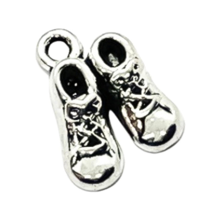 Breloque chaussons de bébé argentée (1 pièce), breloque petits chaussons de bébé, breloques individuelles, breloques pour nouveau-né, breloques pour maman, breloques pour maman, loisirs créatifs, breloques mignonnes