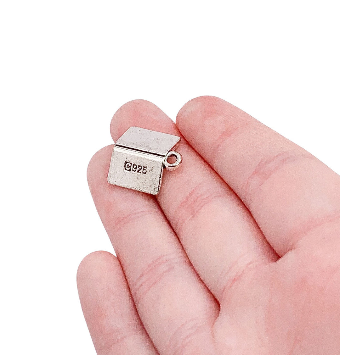 1 Mini Breloque Ordinateur Portable, Breloques Geek, Breloques Technologie, Breloques Ordinateur, Petite Breloque Ordinateur, Apprêts pour Bijoux, Bijoux à Faire Soi-même
