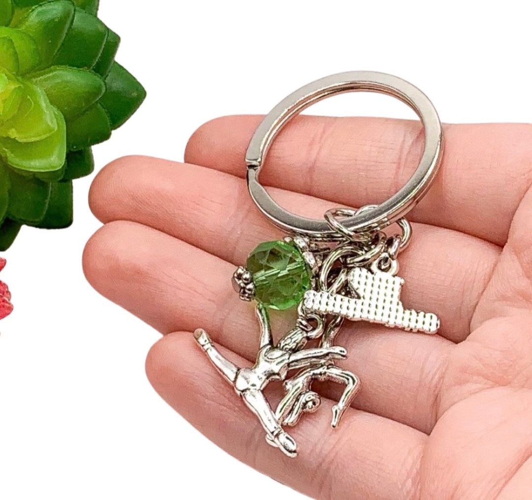 Porte-clés de gymnastique, joli cadeau pour gymnaste, breloque grand écart, anneau porte-clés étirement, breloque acrobate, cadeau pour fille, porte-clés unique pour elle