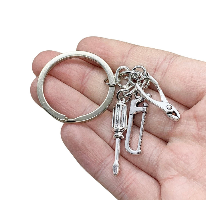 Porte-clés bricoleur, Porte-clés outils, Porte-clés papa, Breloque tournevis, Cadeau fête des pères, Cadeau papa, Porte-clés grand-père, Cadeau du fils, Cadeau pour lui