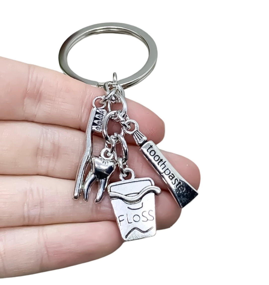 Porte-clés dentaire, cadeau pour dentiste, cadeau pour hygiéniste dentaire, breloque en forme de dent, cadeau pour orthodontiste, breloques brosse à dents et dentifrice, cadeau de Noël, cadeau pour étudiant
