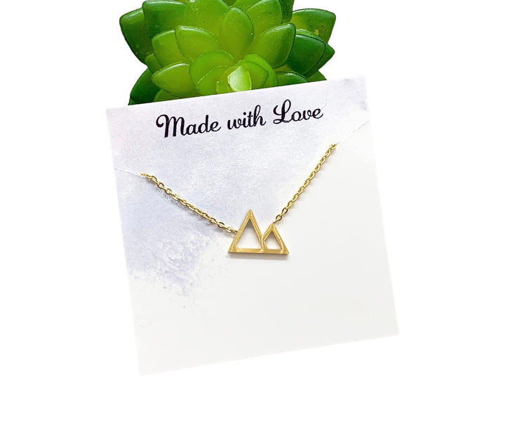 Collier Sommets de Montagne, Bijou de Plein Air, Bijou Délicat, Cadeau de Départ pour une Amie, Collier Minimaliste, Cadeau Aventure, Cadeau de Noël