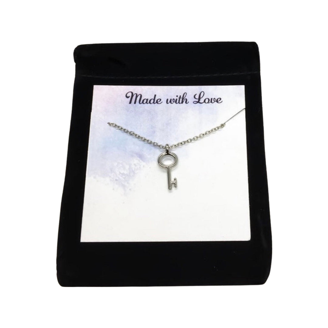 Collier Clé Squelette, Pendentif Petite Clé, Collier Petite Clé en Or, La confiance est essentielle, Bijou simple et précieux à offrir à sa femme