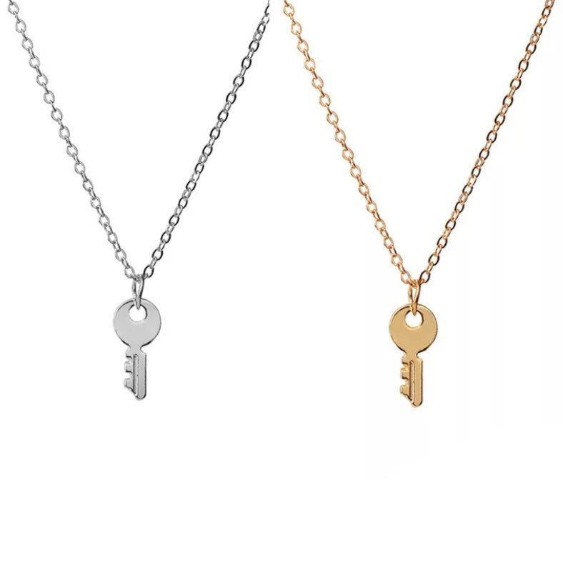 Collier Clé Mini Argent, Pendentif Clé Mini Or, Collier Superposable, La confiance est essentielle, Bijou Petit Rappel, Cadeau pour Elle