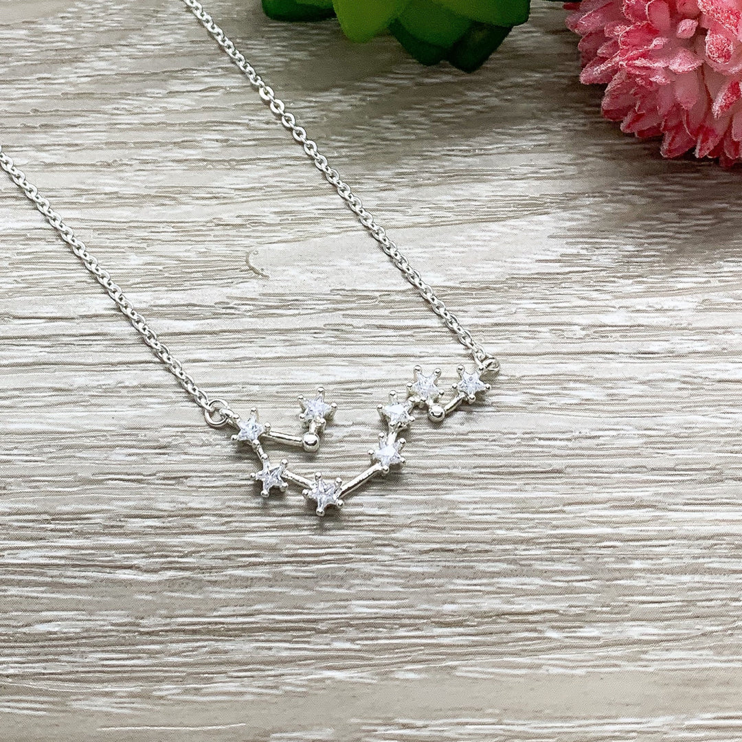 Collier Étoiles Scintillantes, Collier Constellation Orné de Pierres, Bijou Céleste Délicat, Collier Astronomie, Bijou Astrologie, Cadeau pour Elle