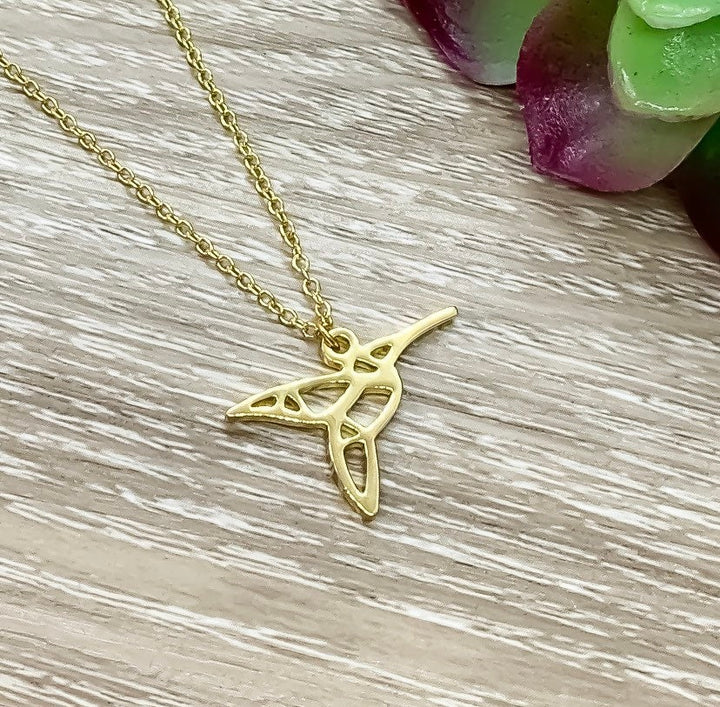 Collier Colibri Mini, Pendentif Colibri, Cadeau pour les amoureux des oiseaux, Bijou Faune Sauvage, Collier Éco-Reine Délicat, Bijou d'Été, Cadeau de Noël