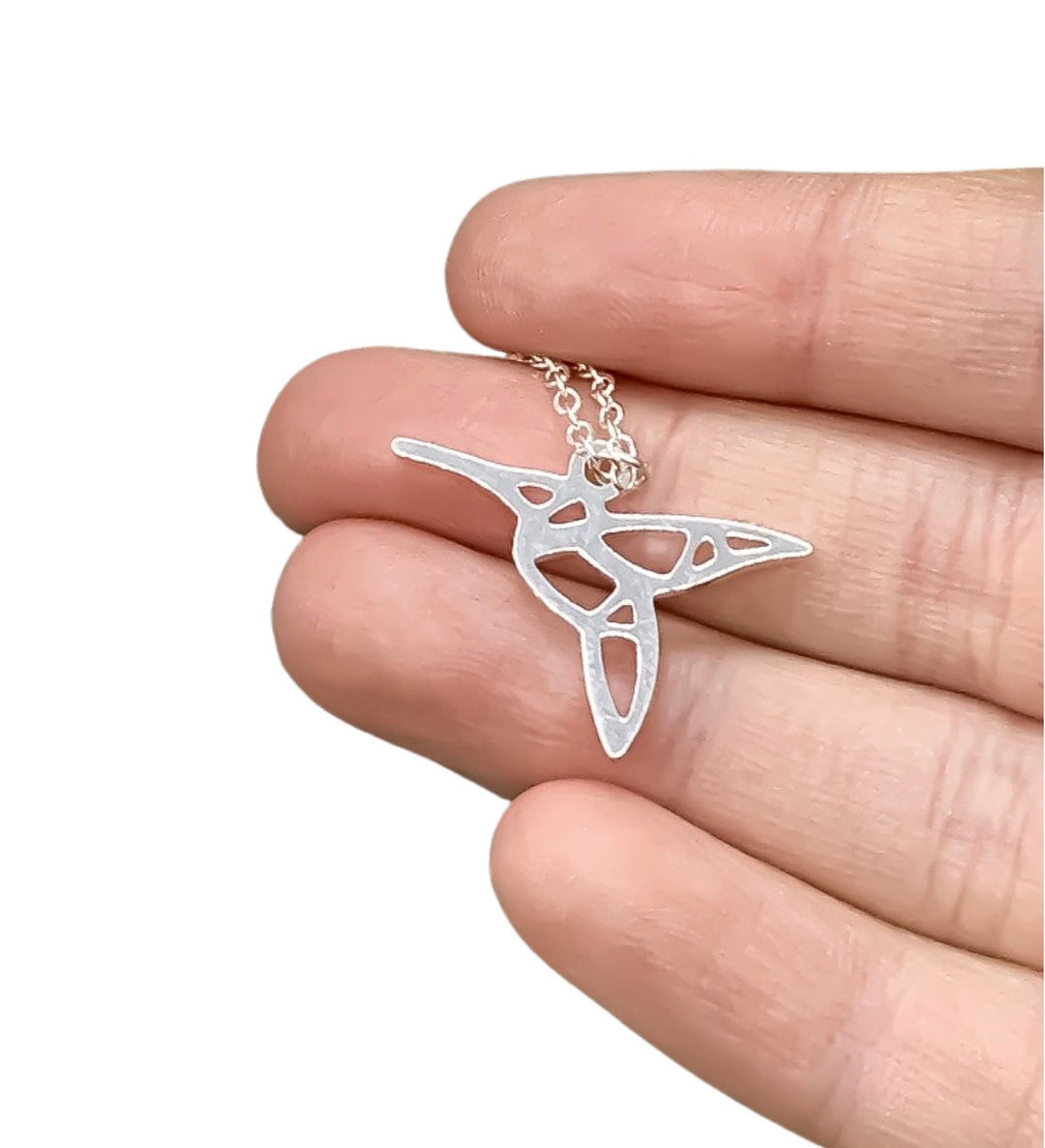 Collier Colibri Mini, Pendentif Colibri, Cadeau pour les amoureux des oiseaux, Bijou Faune Sauvage, Collier Éco-Reine Délicat, Bijou d'Été, Cadeau de Noël