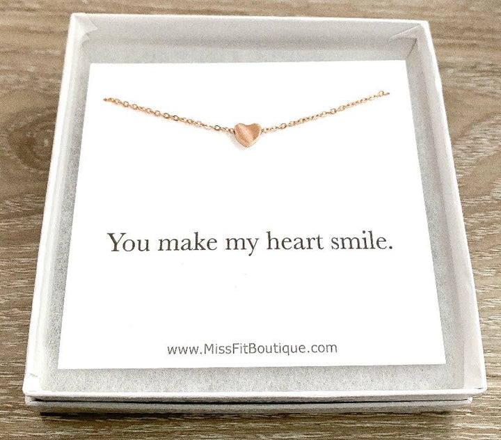 Carte « Tu fais sourire mon cœur », Collier petit cœur, Collier féminin, Cadeau romantique pour votre copine, Cadeau de votre copain, Cadeau de votre mari