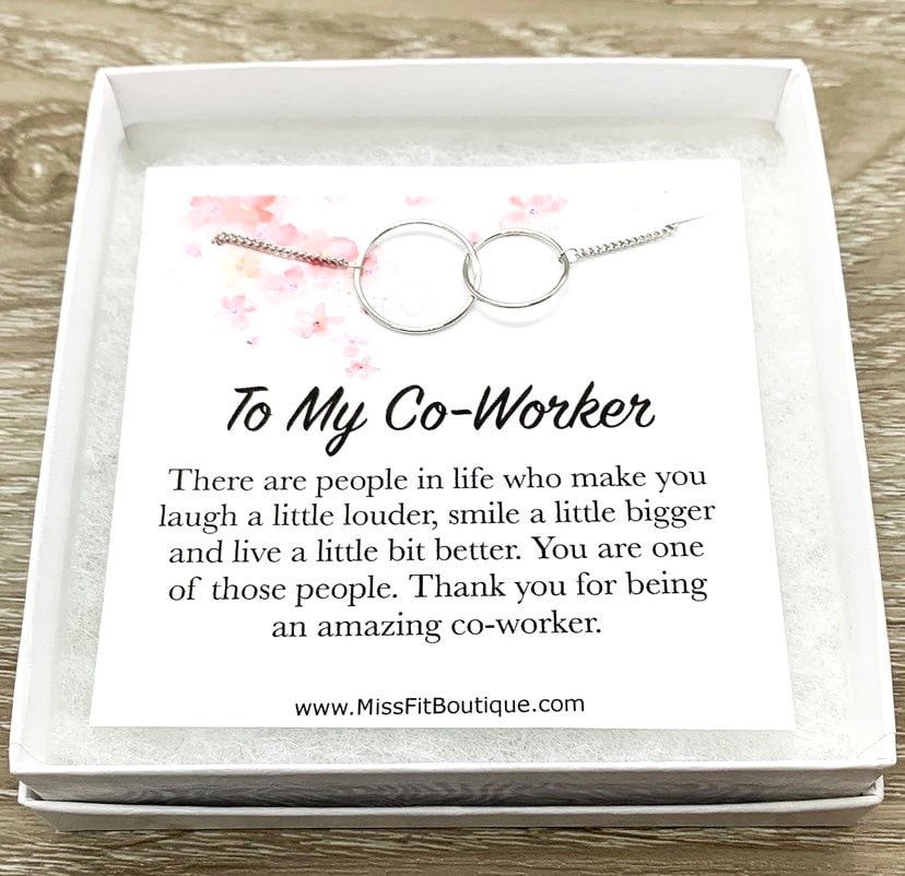 Amazing Coworker, Interlocking Circles Necklace with Card, Gift Box, Rose Gold, Silver