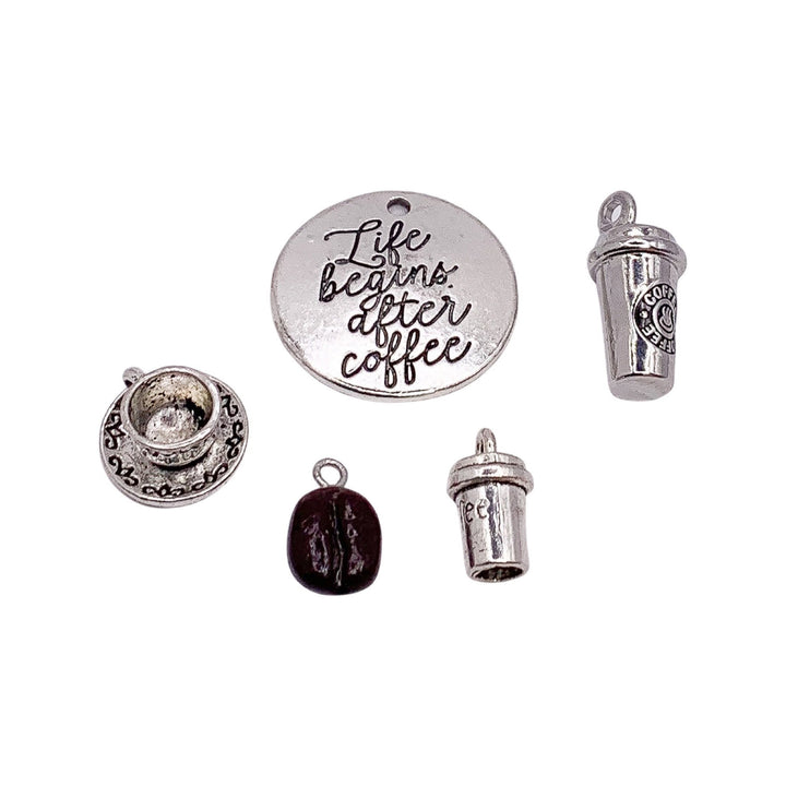 Lot de breloques sur le thème du café : breloques tasses à café, mini-mugs, breloques grains de café individuelles, cadeau pour les amateurs de café, breloques barista, bijoux à faire soi-même