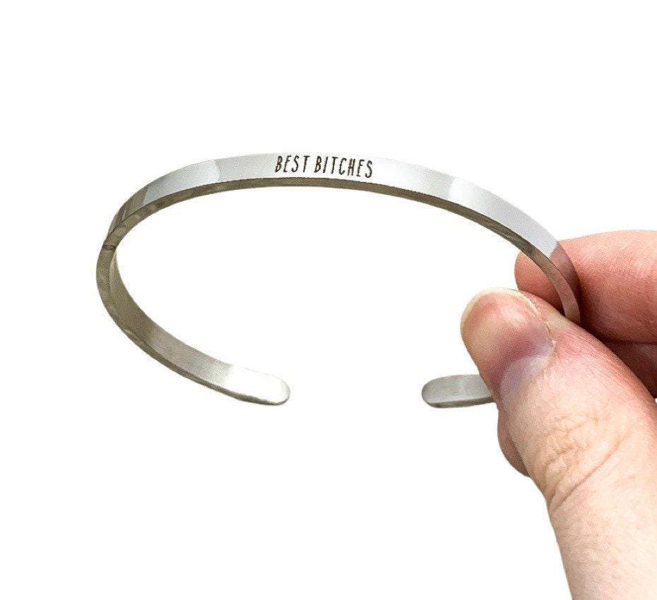 Bracelet « Meilleures Amies », Bracelet Manchette d'Amitié, Bracelet « Ma Meilleure Amie », Cadeau Inspirant, Bracelet Mantra, Manchette Minimaliste, Cadeau pour Amie