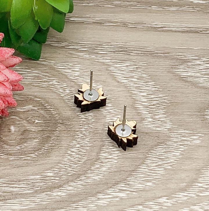 Maple Leaf Earrings, Wooden Stud Earrings, Leafy Jewelry, Canadian Earrings, Natural Wood Earrings, Canada Day Studs, Autumn Jewelry for Her