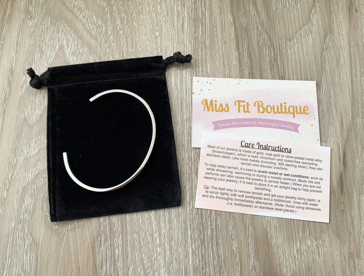 Bracelet « Meilleures Amies », Bracelet Manchette d'Amitié, Bracelet « Ma Meilleure Amie », Cadeau Inspirant, Bracelet Mantra, Manchette Minimaliste, Cadeau pour Amie