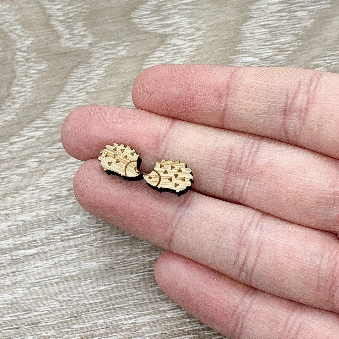 Maple Leaf Earrings, Wooden Stud Earrings, Leafy Jewelry, Canadian Earrings, Natural Wood Earrings, Canada Day Studs, Autumn Jewelry for Her